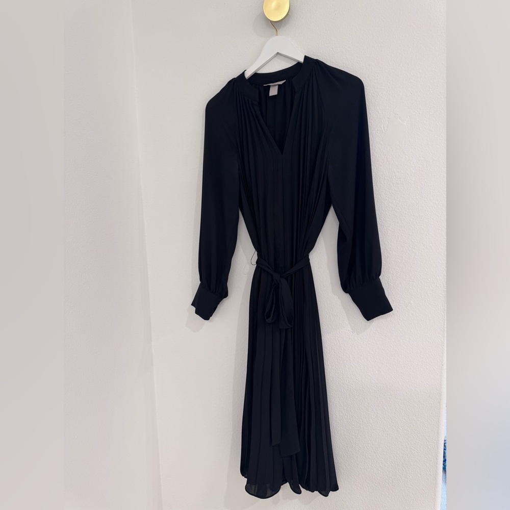 H&M Black Long Sleeve Dress